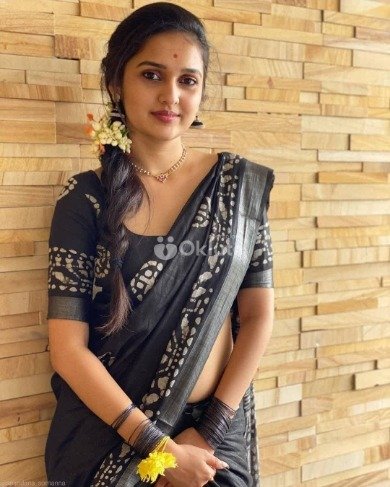 model Call Girls in Paharganj